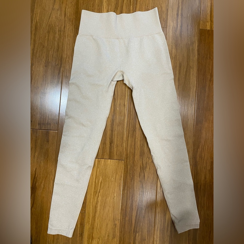 MOVE Beige LEGGINGS